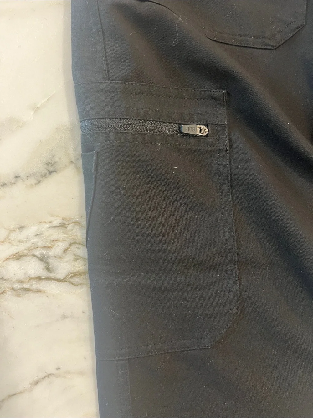 Figs Men's Black Drawstring Utility Joggers